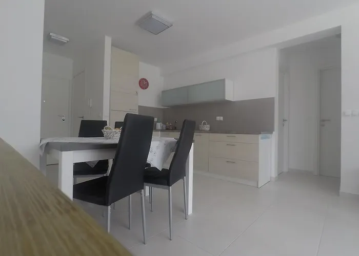 Lola Apartamento Srima